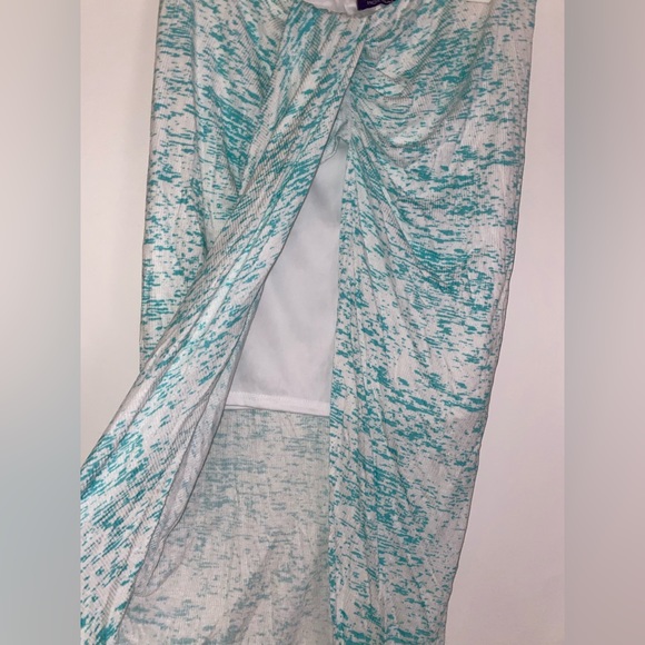 Woman’s skirt - Picture 4 of 5